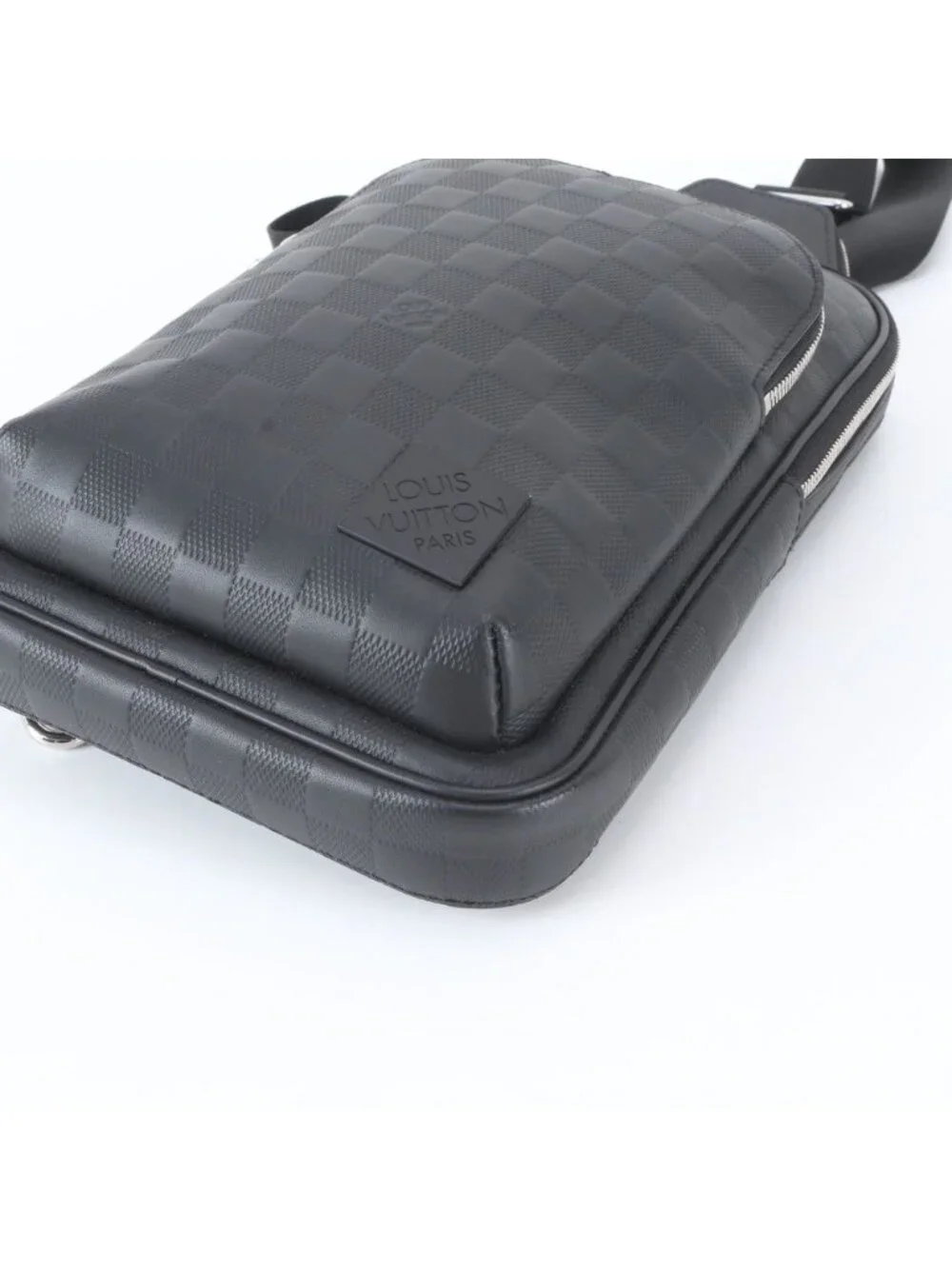 Louis Vuitton Damier Infini Avenue Sling Bag Leather